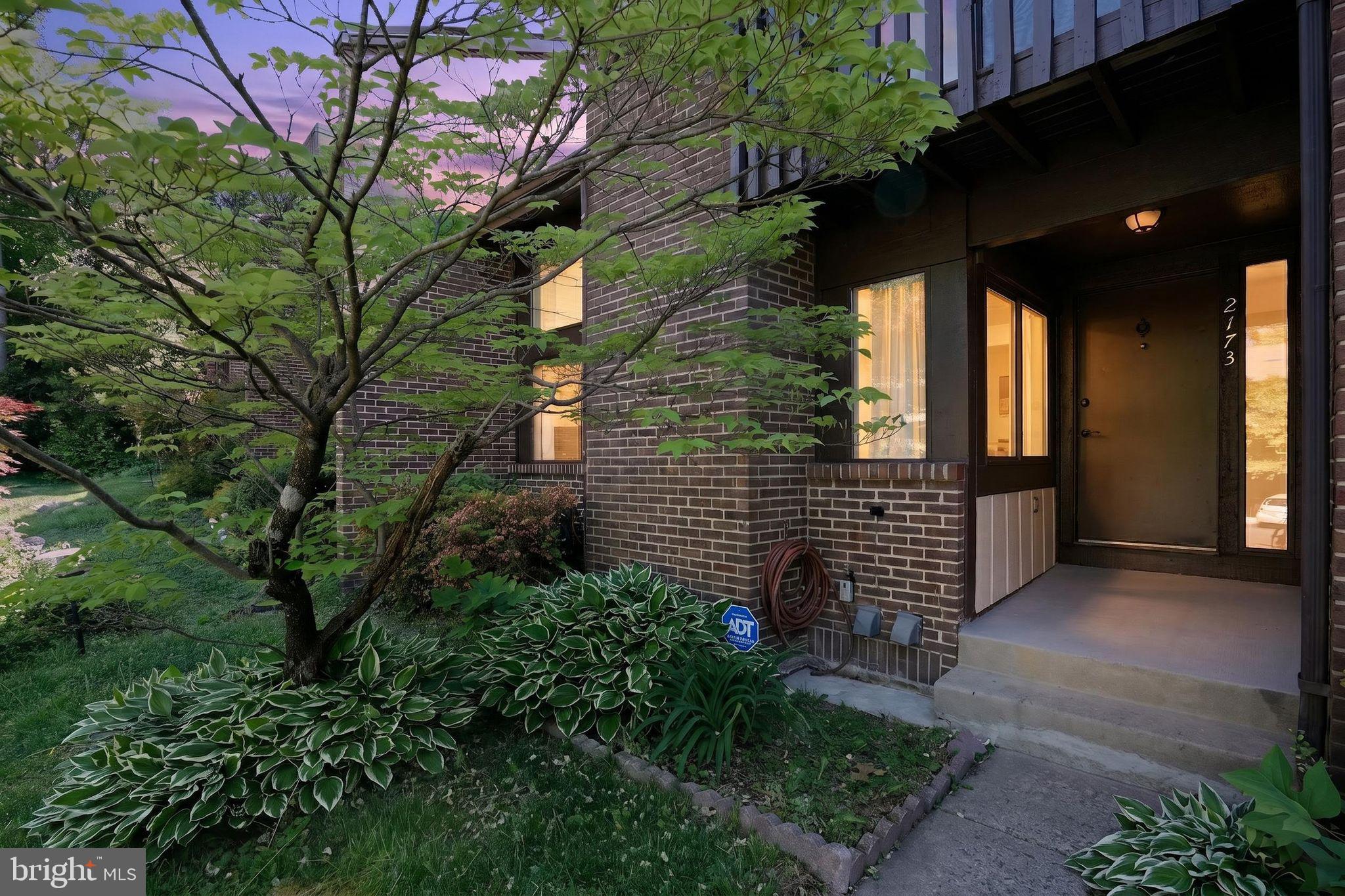 2173 Glencourse Lane Reston, VA 20191 - Photo 1 of 32 Gallery Image 1
