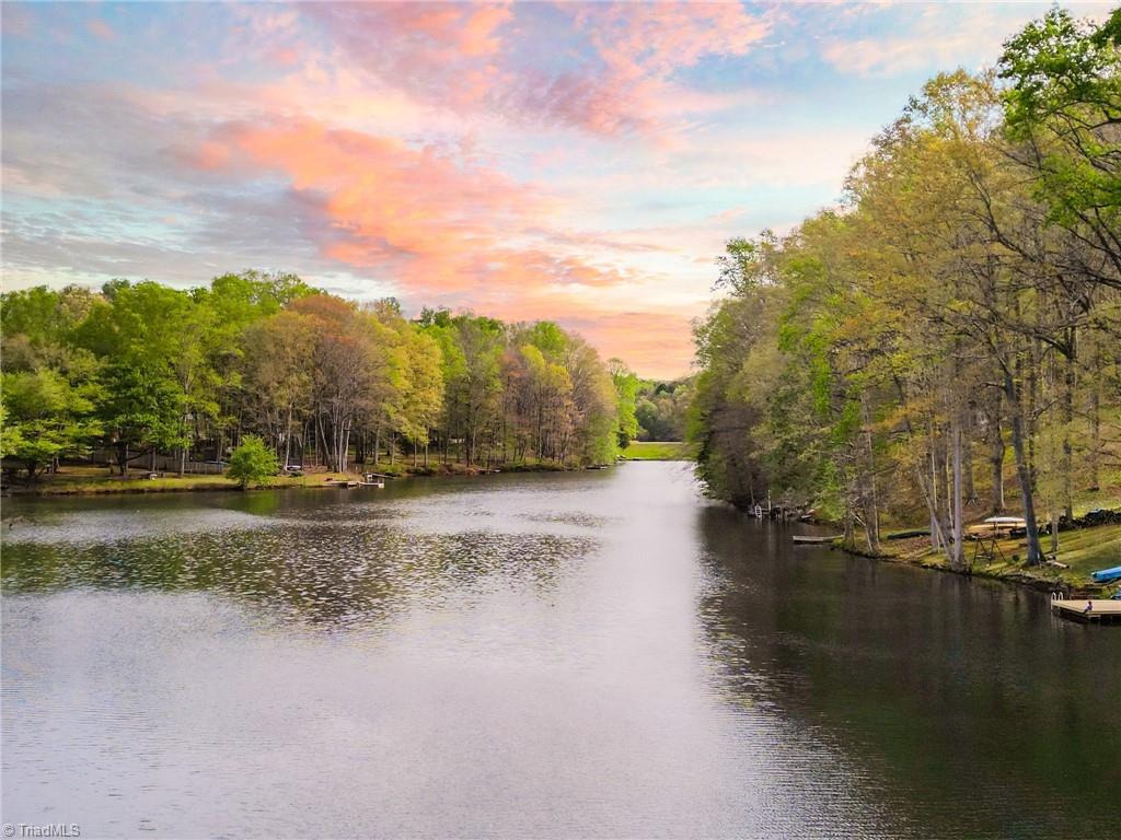 Lake living at its finest! Welcome home to Mallard Lakes!