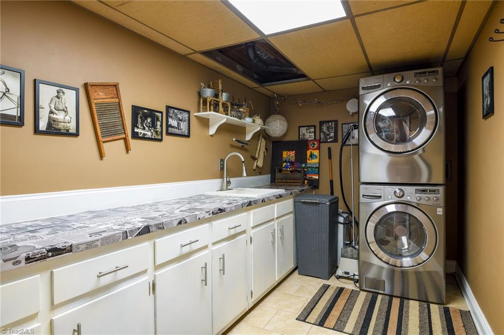 2141 Walker Road Winston-Salem, NC 27106 - Photo 35 of 50 Large laundry room with sink and plenty of storage space