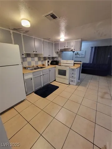 $1,265 | 4150 Solteros Street, Unit 1, Las Vegas, NV 89103