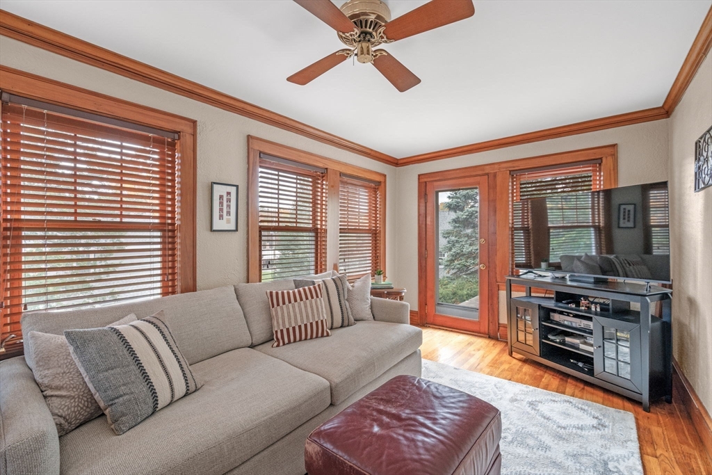 14 Ivy Road Medford, MA 02155 - Photo 6 of 32 Gallery Image 6