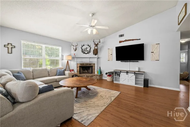 $2,450 | 104 Barons Way, Savannah, GA 31419