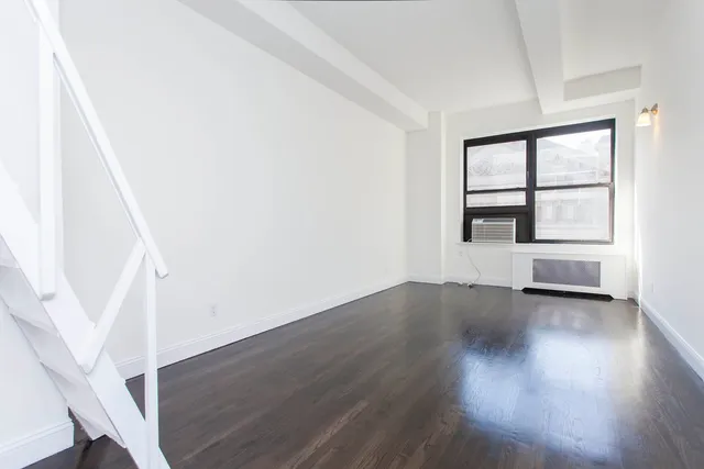 $3,900 | 43 West 16th Street, Unit 4C | Flatiron