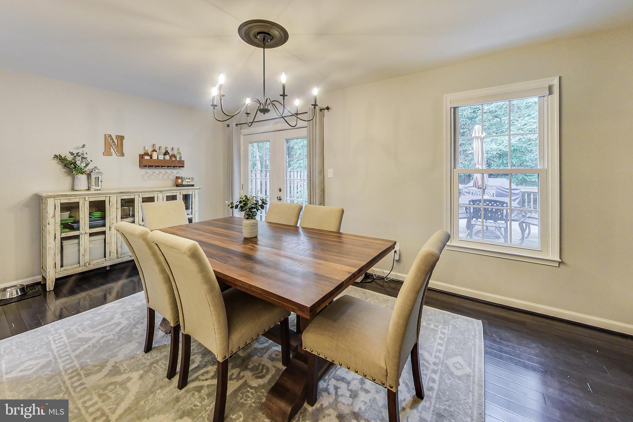 2420 Ansdel Court Reston, VA 20191 - Photo 4 of 28 Dining Room