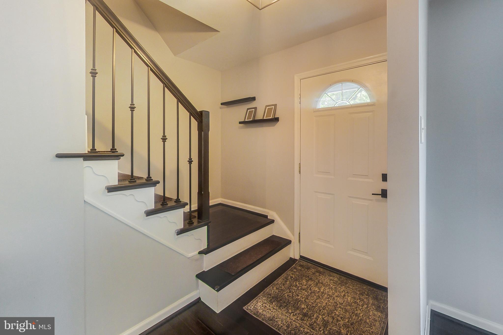 2420 Ansdel Court Reston, VA 20191 - Photo 10 of 28 Front entrance and stairs leading uptairs