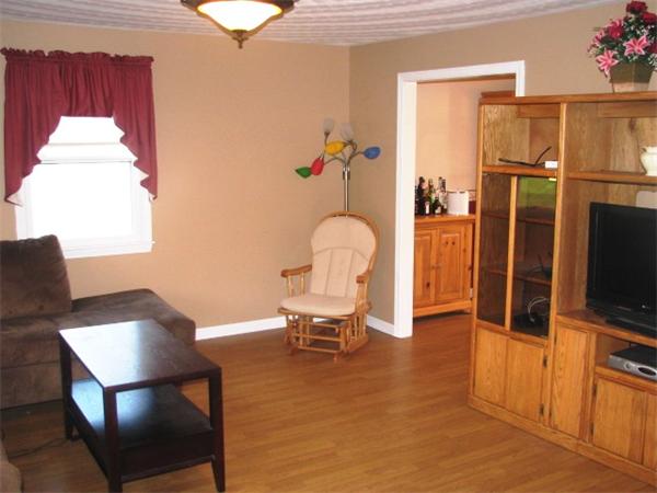 77 Jones Road Hopedale, MA 01747 - Photo 5 of 20 Gallery Image 5