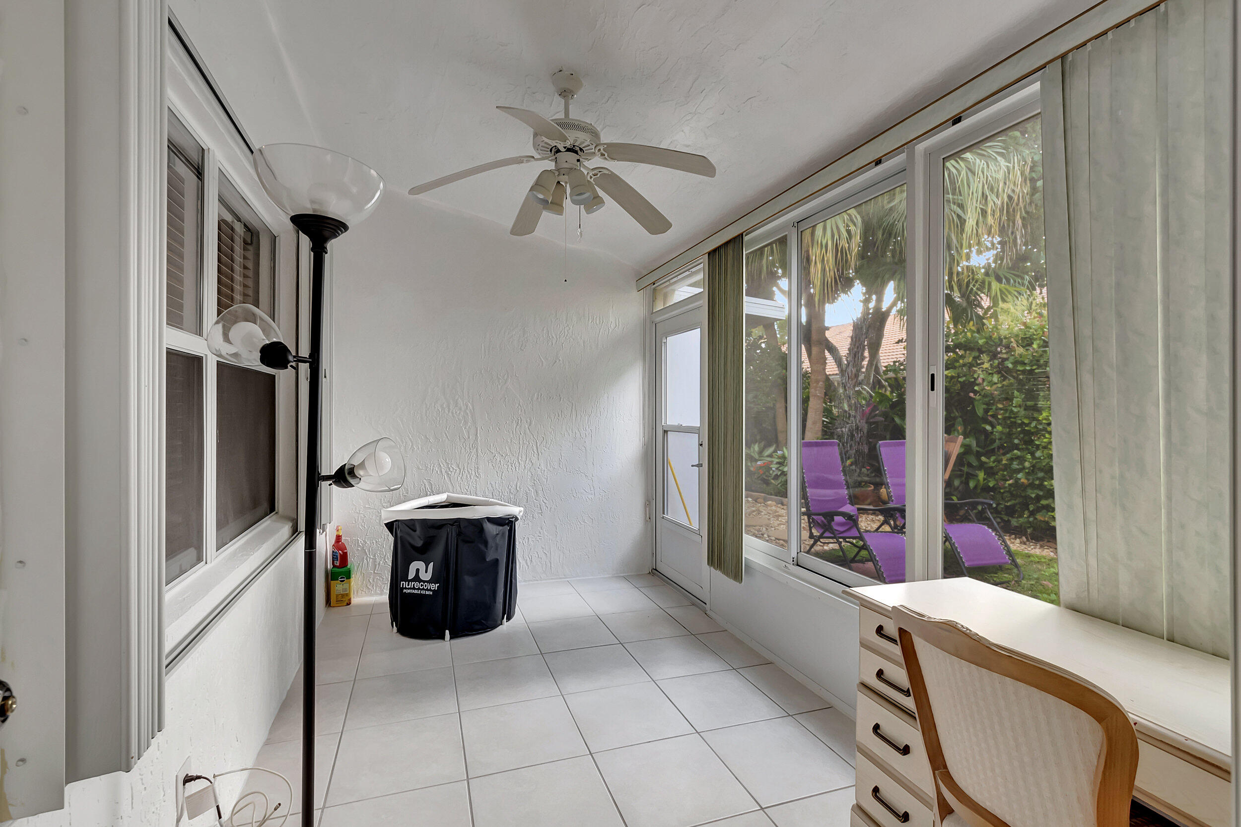 6112 Petunia Road Delray Beach, FL 33484 - Photo 13 of 29 SCREEN/GLASS PATIO