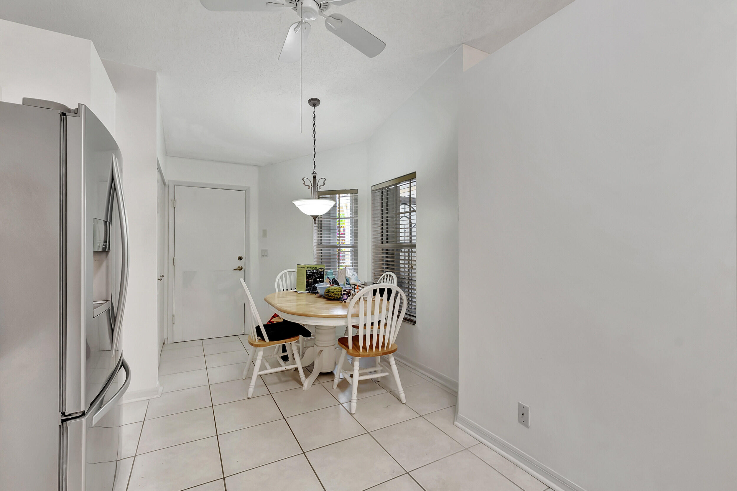 6112 Petunia Road Delray Beach, FL 33484 - Photo 8 of 29 EAT IN KITCHEN