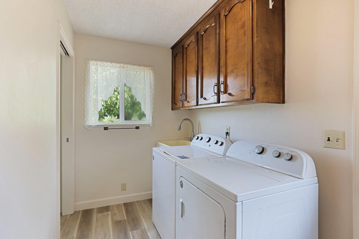 10675 East Peltier Road Acampo, CA 95220 - Photo 28 of 73 Gallery Image 28