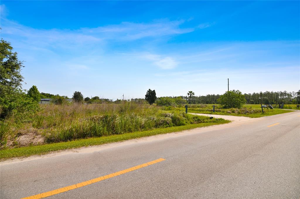 5808 Bishop Road Wimauma, FL 33598 - Photo 20 of 22