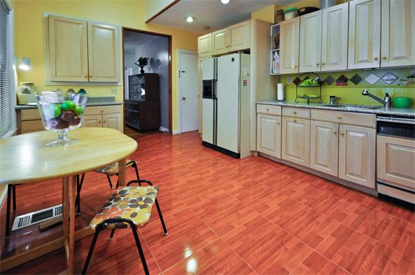 14 Beach Street, Unit 14 Newton, MA 02458 - Photo 7 of 15