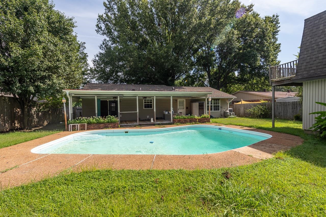 4625 Vincent Road Millington, TN 38053 - Photo 2 of 13 Gallery Image 2