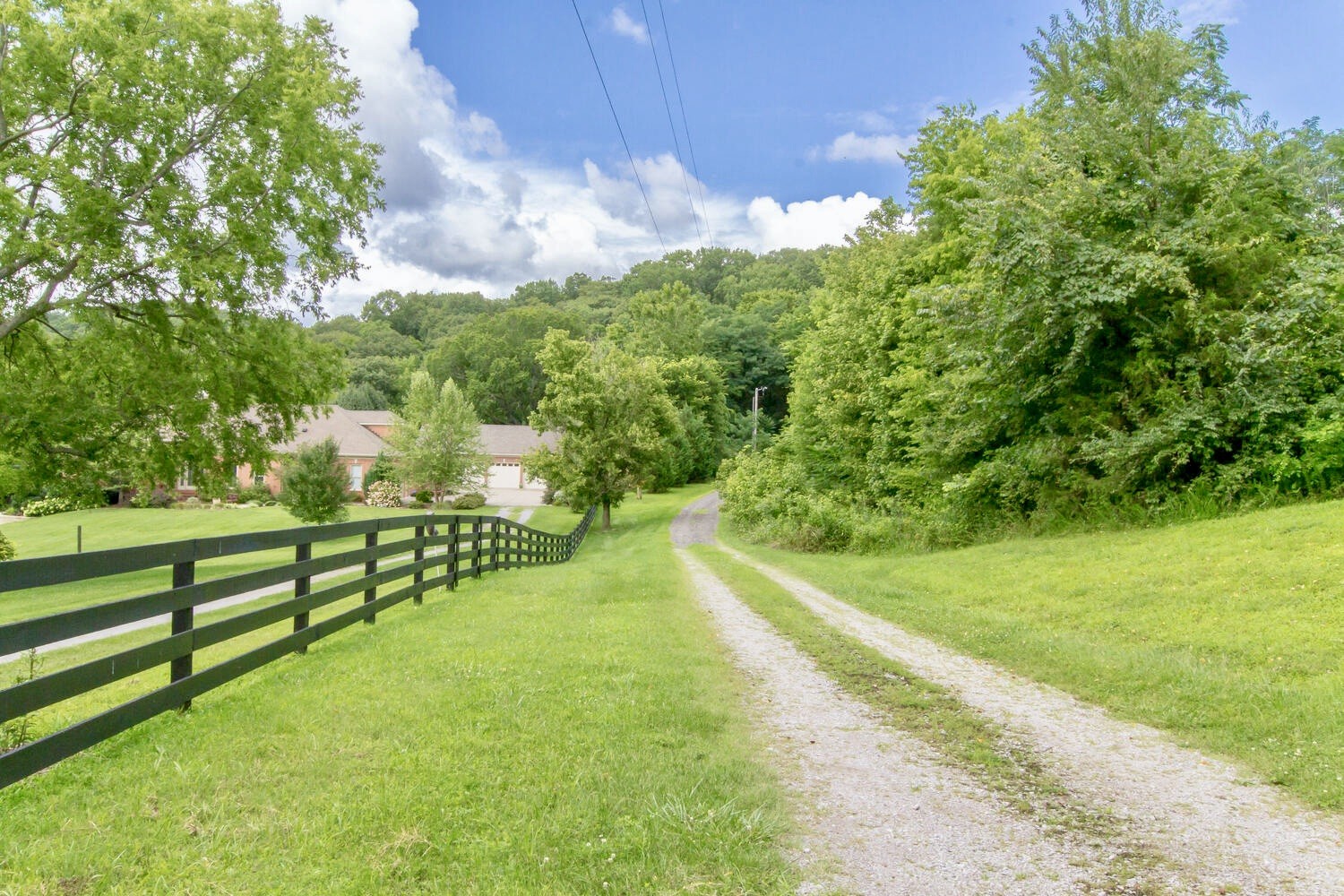 4572 Peytonsville Road Franklin, TN 37064 - Photo 3 of 50 Gallery Image 3