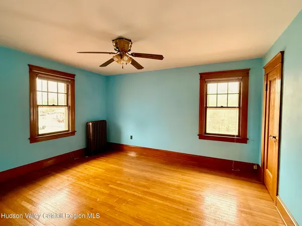 $2,995 | 421 Albany Avenue, Kingston, NY 12401