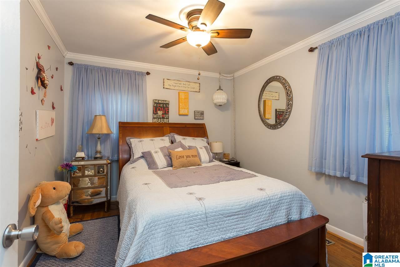 436 16th Court Northwest Birmingham, AL 35215 - Photo 12 of 26