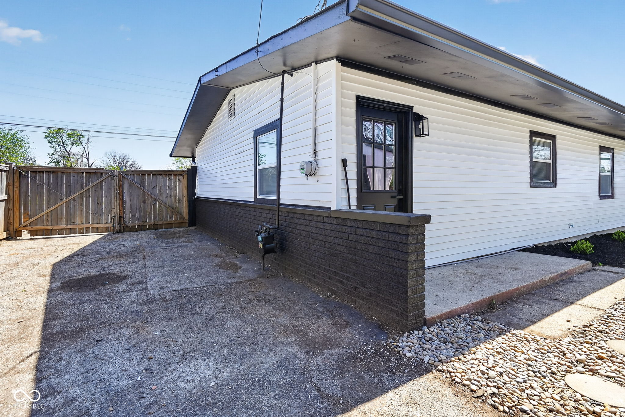 3116 Georgetown Road Indianapolis, IN 46224 - Photo 22 of 31 Gallery Image 22