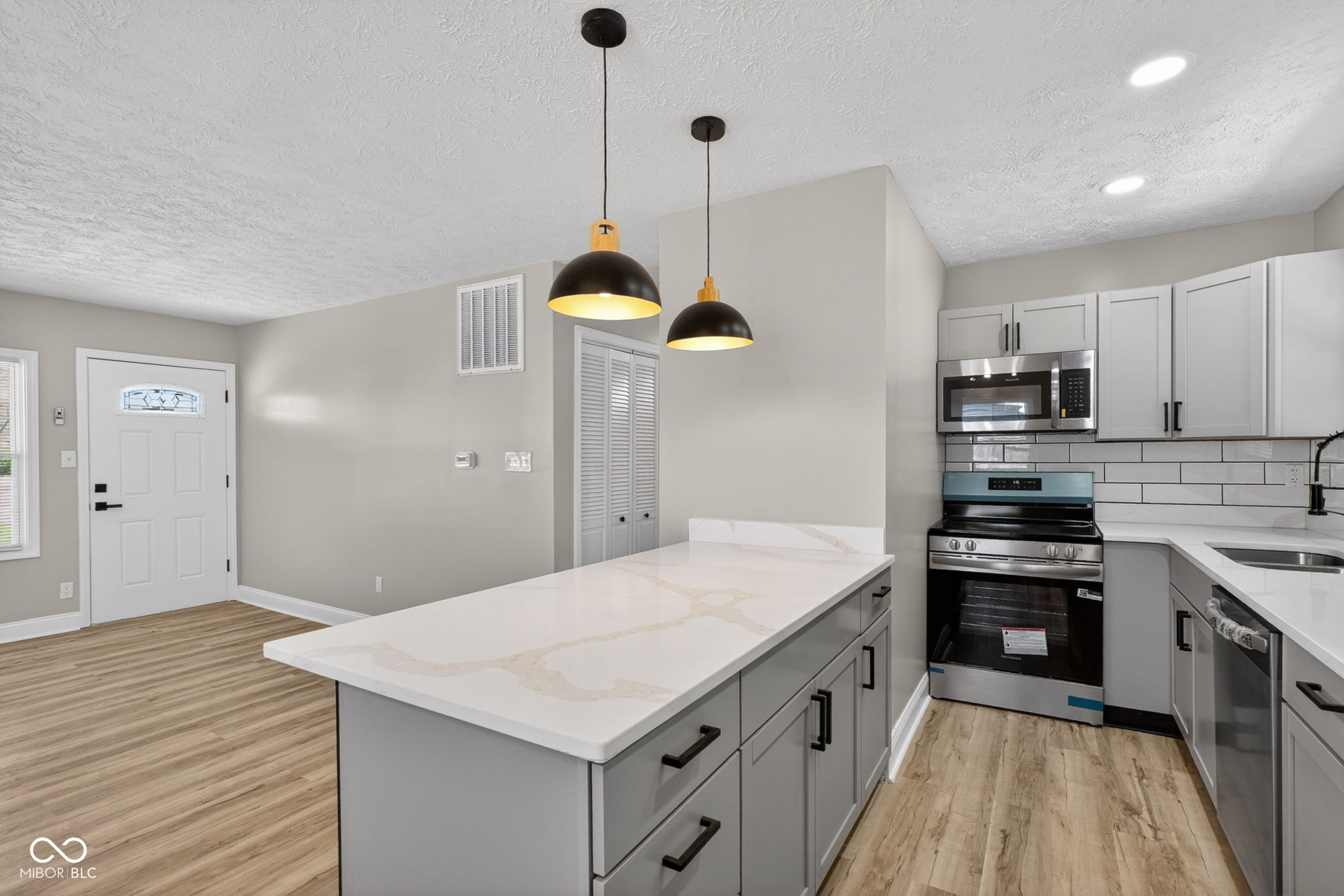 3116 Georgetown Road Indianapolis, IN 46224 - Photo 10 of 31 Gallery Image 10
