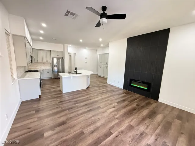 $2,895 | 10024 Pinnacle View Place, Las Vegas, NV 89134
