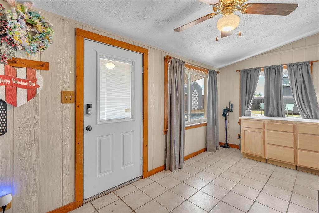 14805 Old Garner Road Weatherford, TX 76088 - Photo 19 of 26 Gallery Image 19