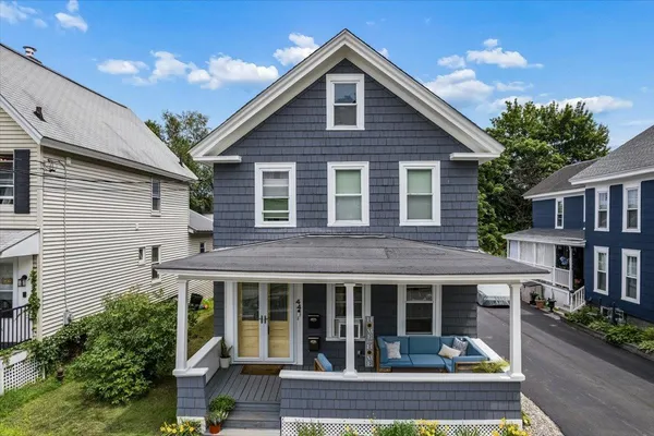 $649,900 | 44 North Spring Street, Concord, NH 03301