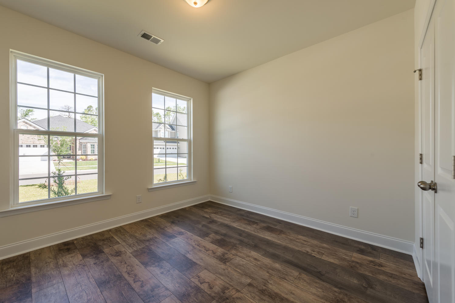 425 Spanish Wells Road Summerville, SC 29486 - Photo 12 of 31 Jasper