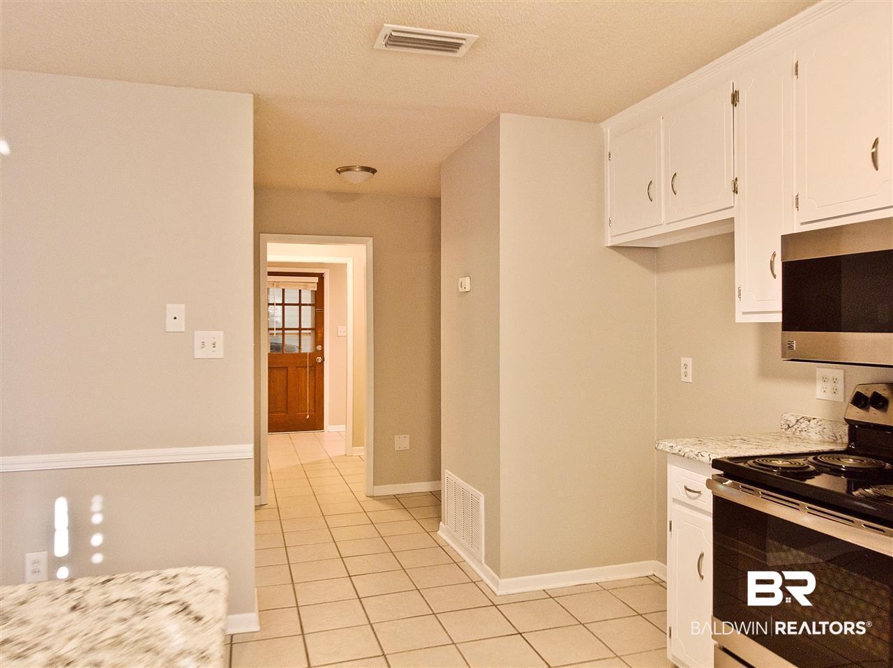 430 Ridgewood Drive Daphne, AL 36526 - Photo 10 of 34