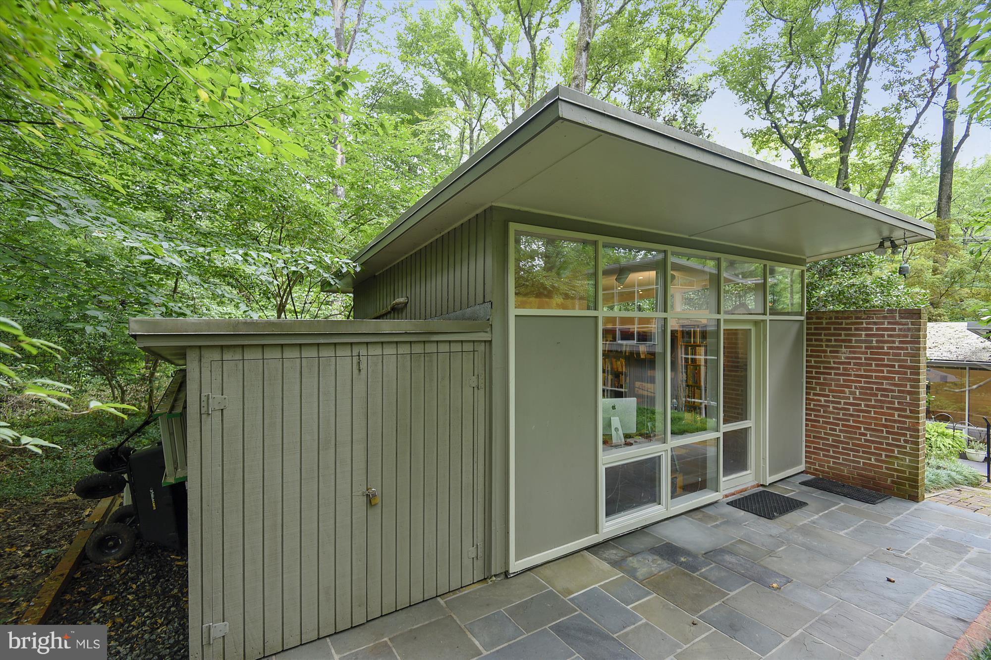 1901 Paul Spring Road Alexandria, VA 22307 - Photo 26 of 30 Separate studio/office with additional shed