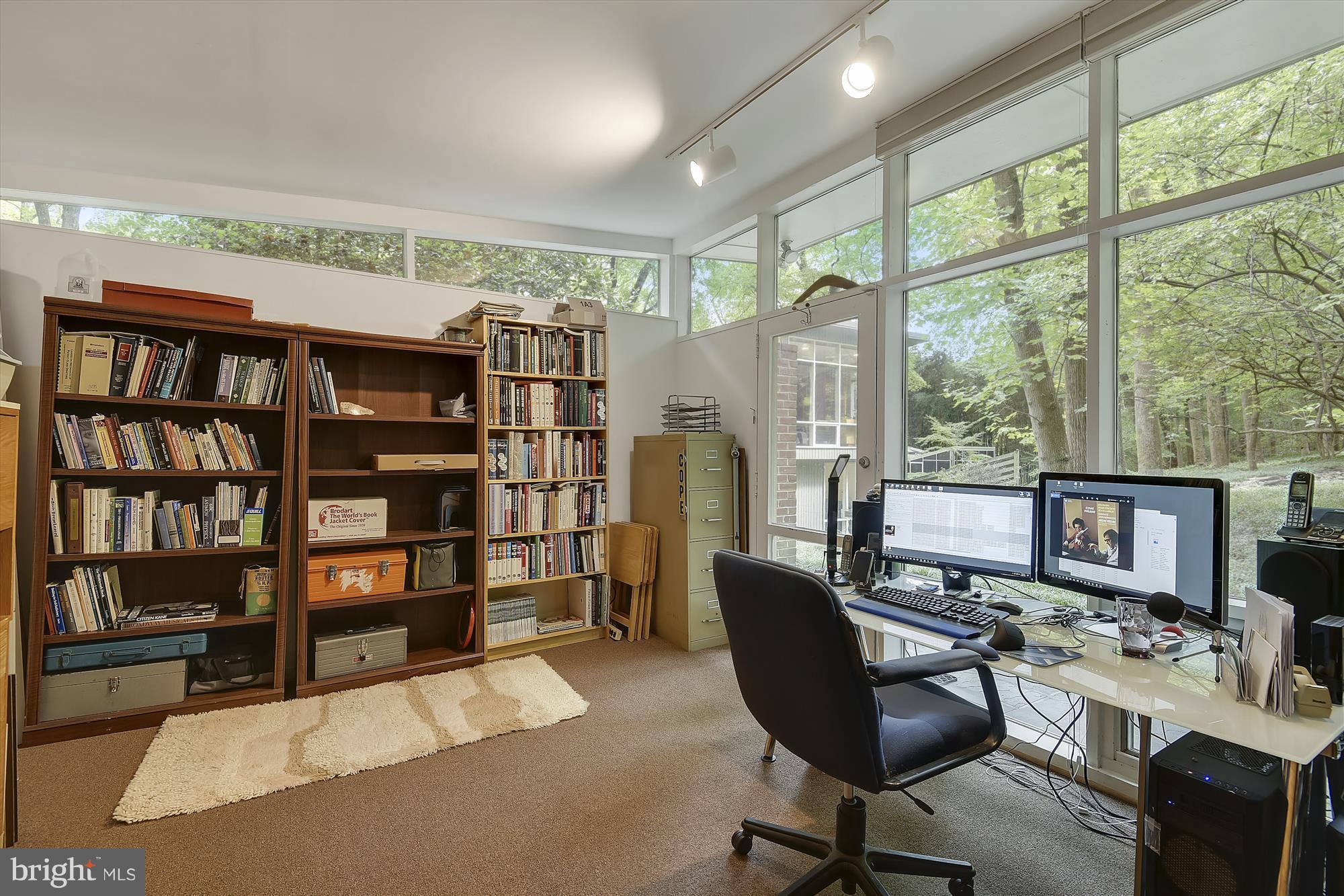 1901 Paul Spring Road Alexandria, VA 22307 - Photo 27 of 30 Interior of Studio