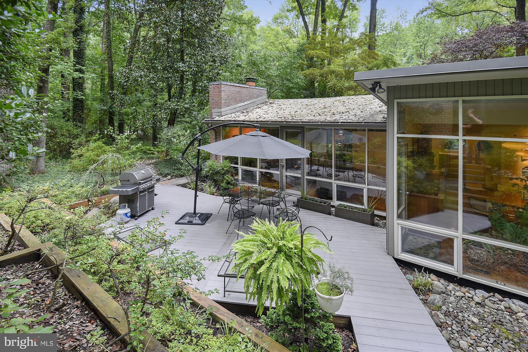 1901 Paul Spring Road Alexandria, VA 22307 - Photo 28 of 30 View of Decks and Tiered Yard