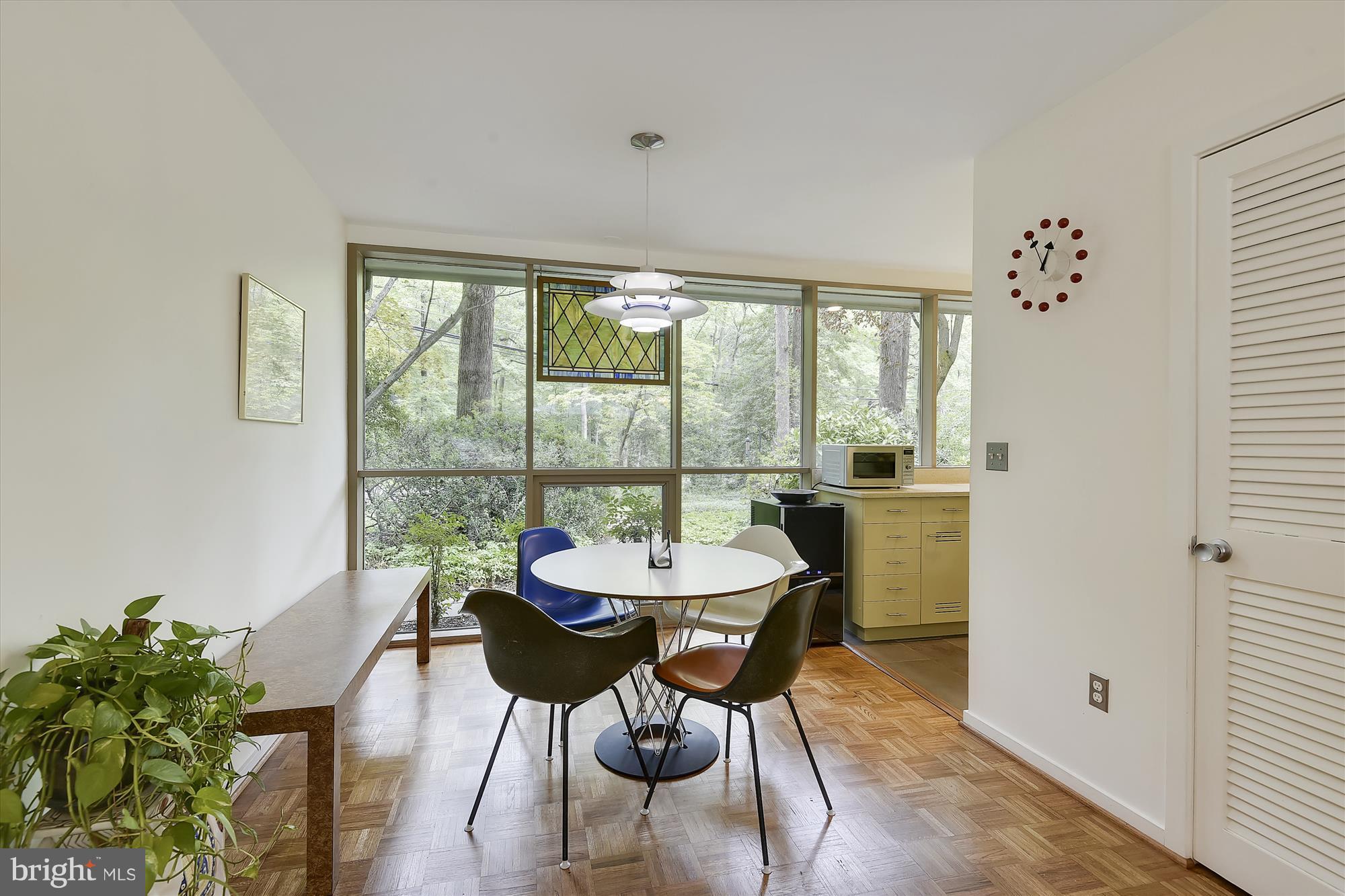 1901 Paul Spring Road Alexandria, VA 22307 - Photo 10 of 30 Breakfast/Dining Area