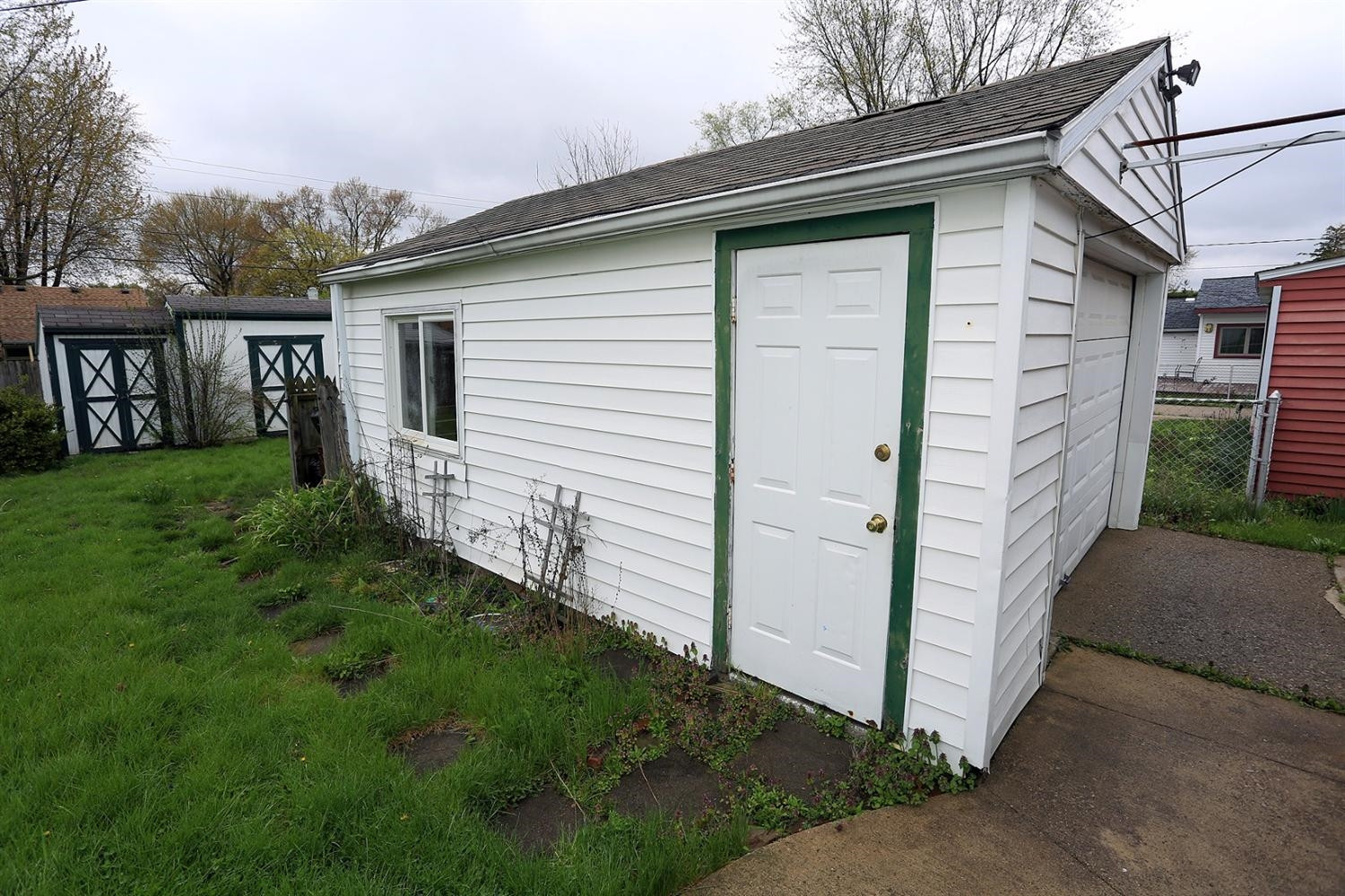 620 Dubie Road Ypsilanti, MI 48198 - Photo 8 of 10 Photo 8