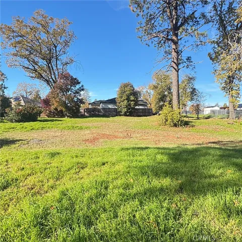 a view of an ocean view