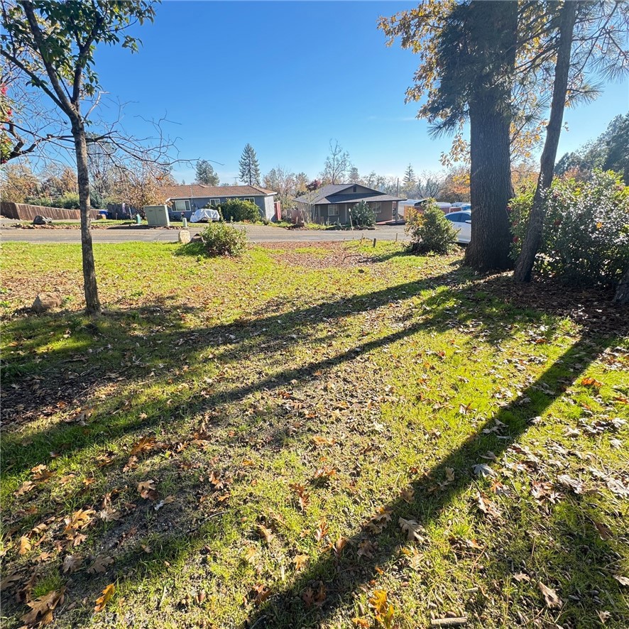 5133 Foster Road Paradise, CA 95969 - Photo 8 of 13 a view of a yard with an ocean