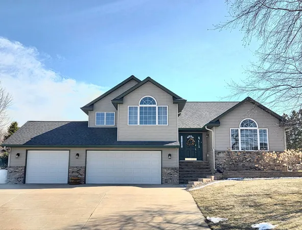 $429,900 | 220 8th Street Northeast, Melrose, MN 56352