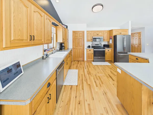 $429,900 | 220 8th Street Northeast, Melrose, MN 56352