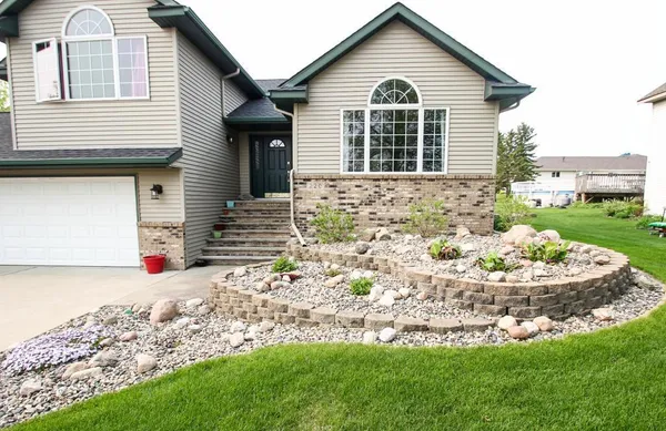 $429,900 | 220 8th Street Northeast, Melrose, MN 56352