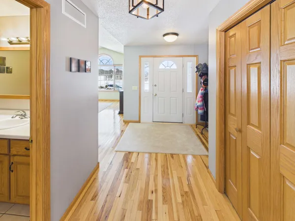 $429,900 | 220 8th Street Northeast, Melrose, MN 56352