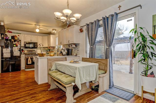 6510 Leesburg Road Colorado Springs, CO 80922 - Photo 8 of 28 Gallery Image 8