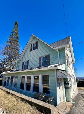 a view of an ocean from a balcony