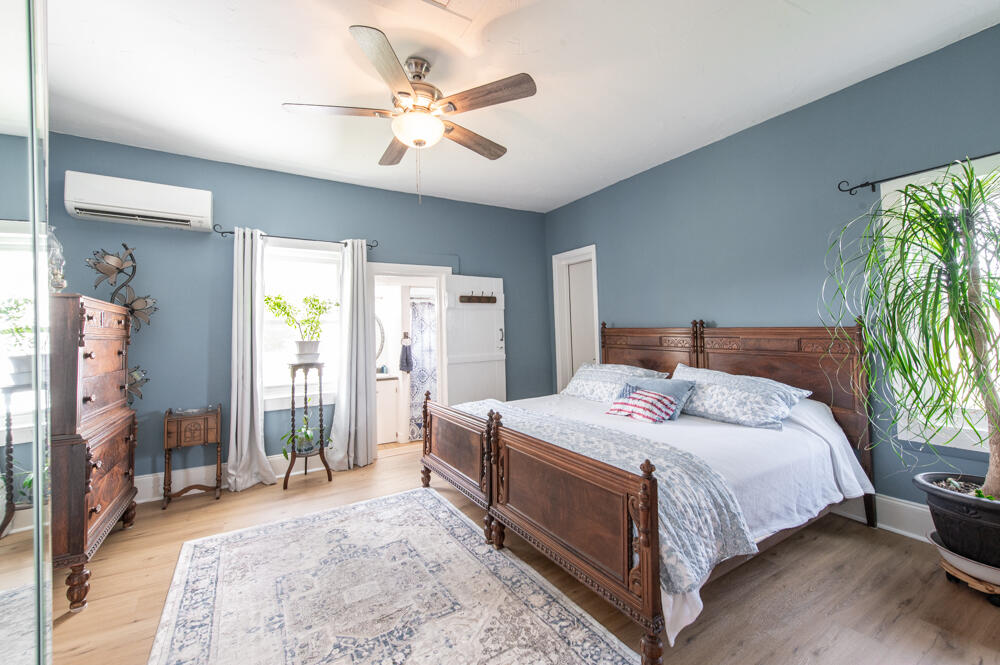 2082 Green Pond Road Aiken, SC 29803 - Photo 9 of 20 Owner's Suite!