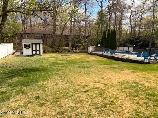 $799,000 | 7 Coventry Court, Manalapan, NJ 07726