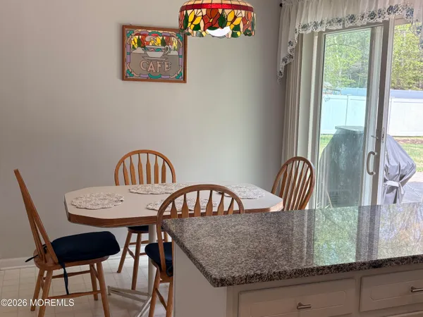$799,000 | 7 Coventry Court, Manalapan, NJ 07726
