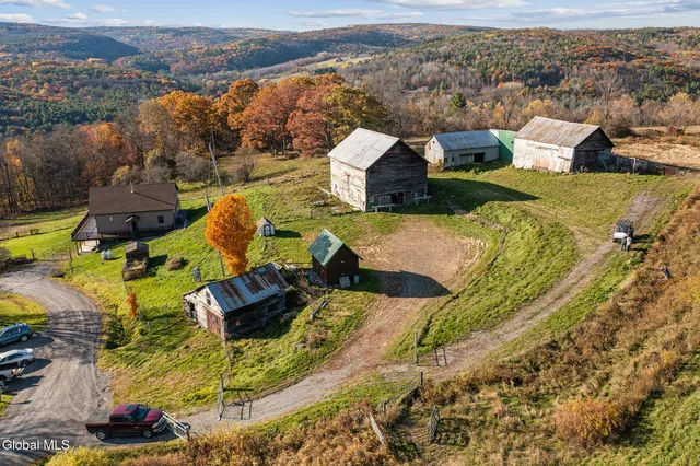 $599,900 | 197 Earls Road, Broome, NY 12122