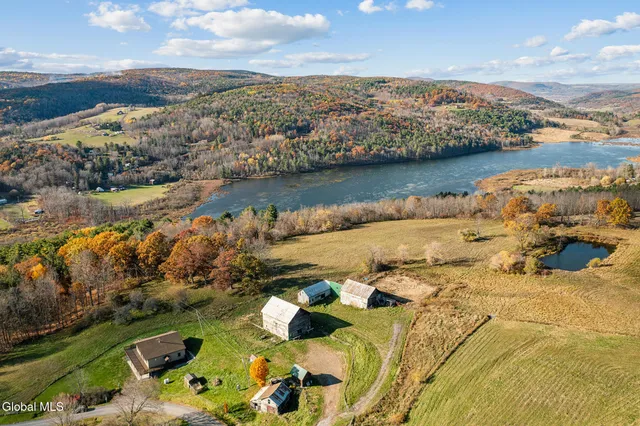 $599,900 | 197 Earls Road, Broome, NY 12122