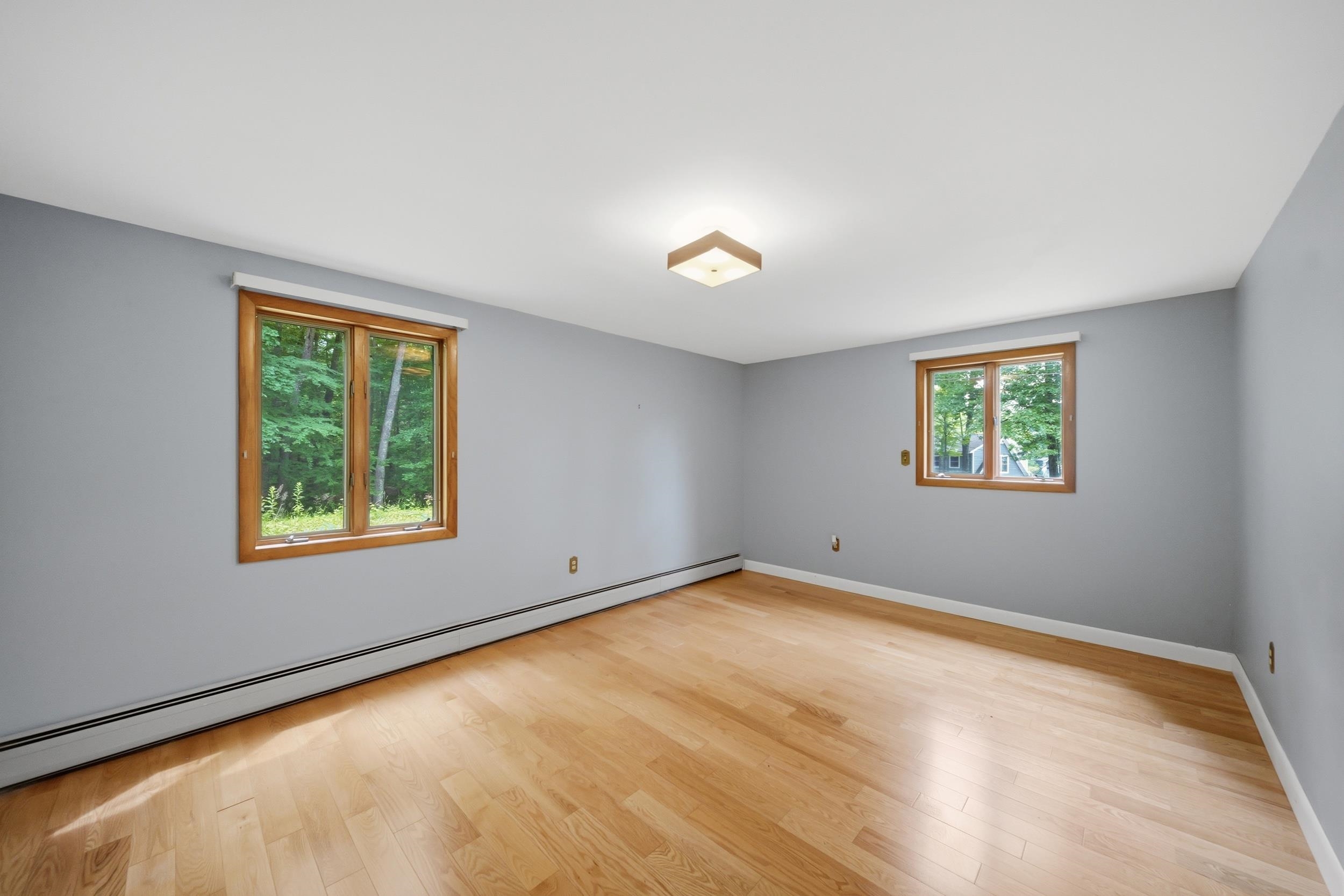 8 Escumbuit Road Derry, NH 03038 - Photo 25 of 59