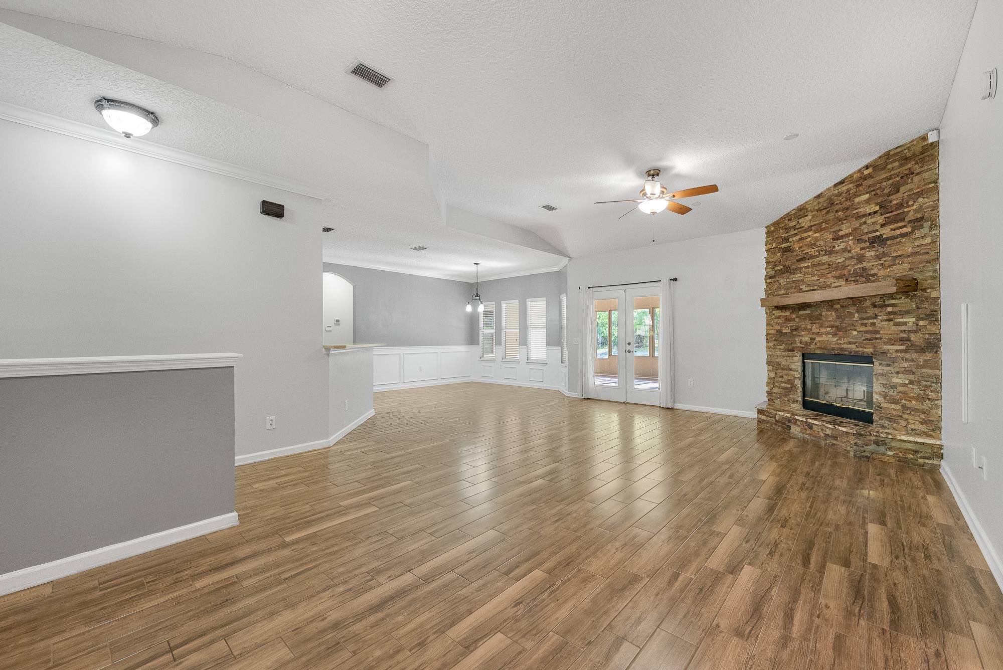 5827 Green Road Middleburg, FL 32068 - Photo 8 of 32 Gallery Image 8