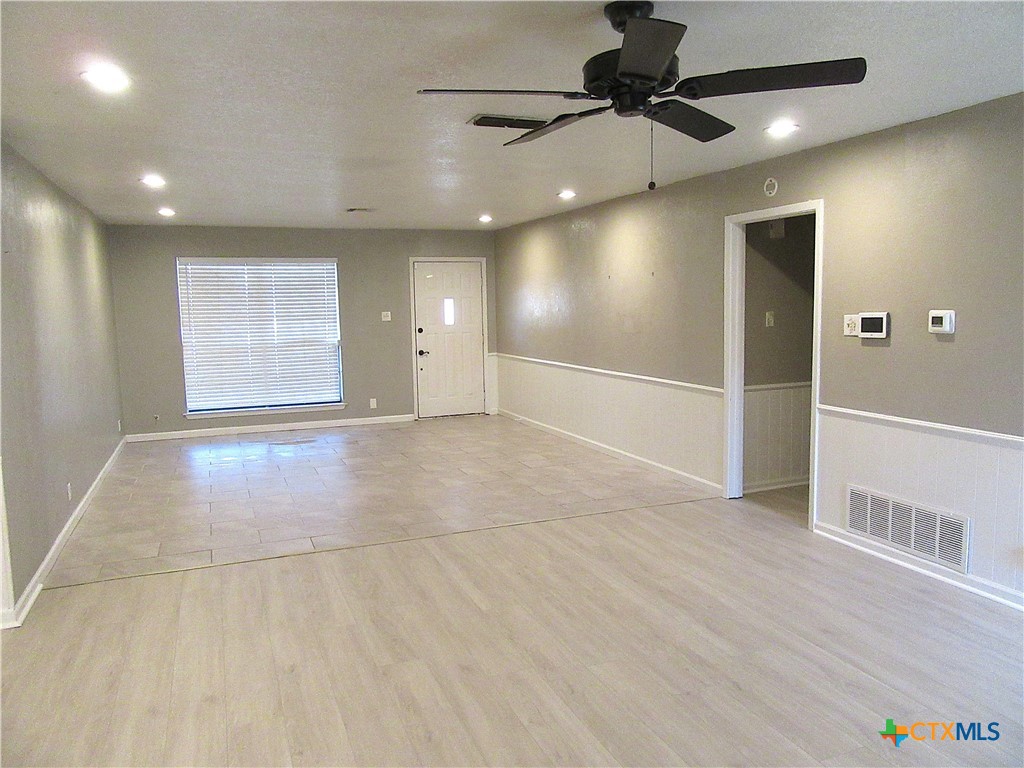 4113 Fox Trail Temple, TX 76504 - Photo 4 of 30 a view of an empty room