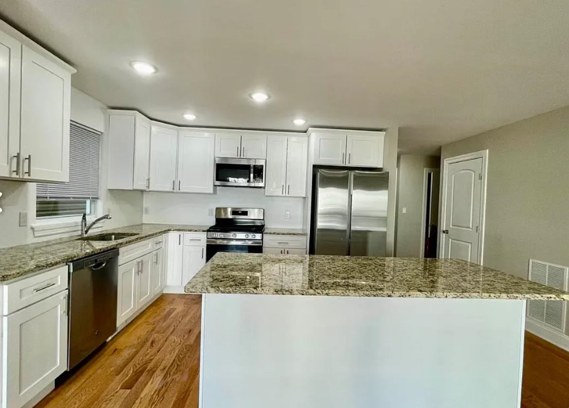 188 Custer Avenue, Unit 2 Newark, NJ 07112 - Photo 1 of 11