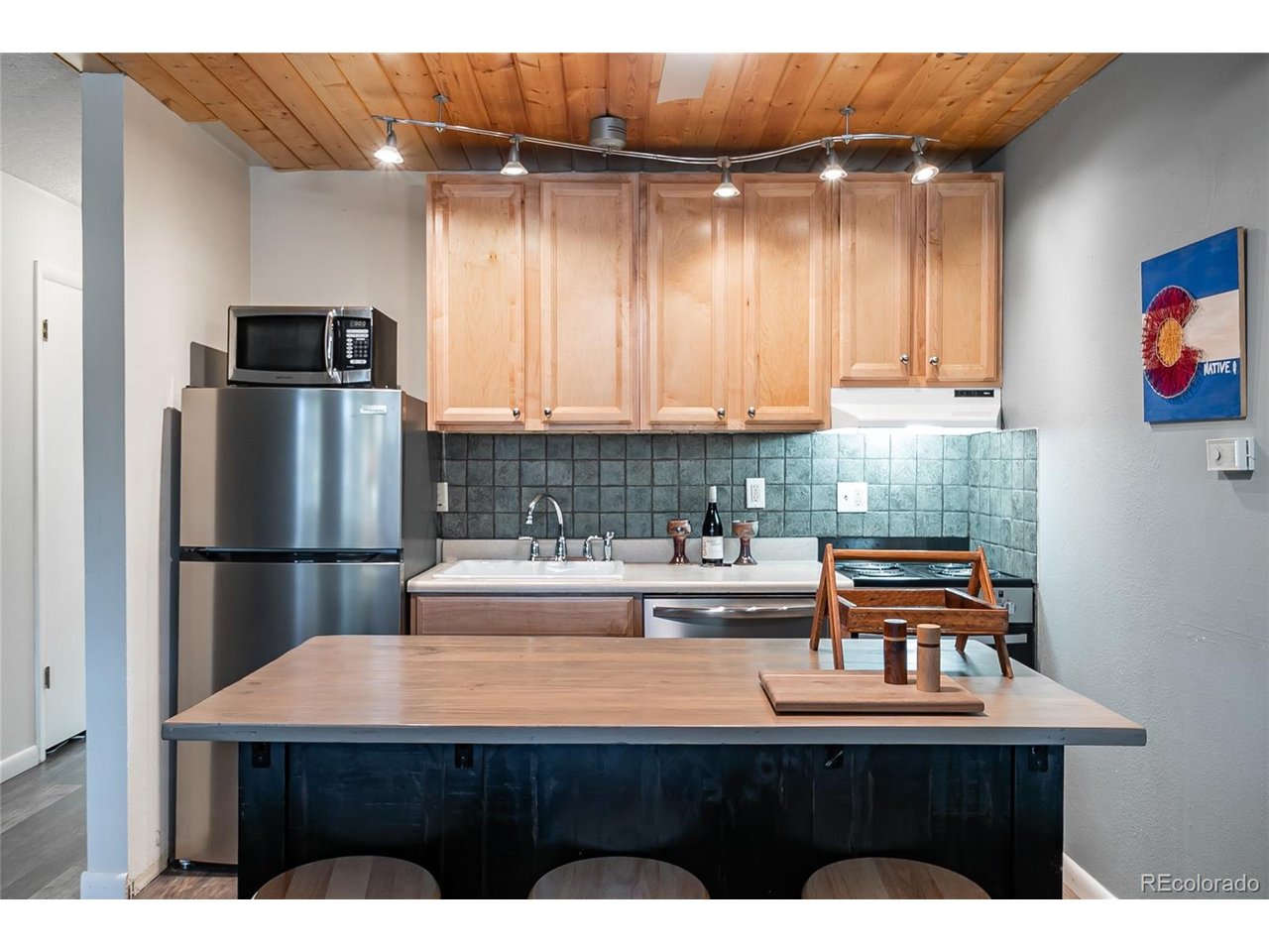 400 Hi Country Drive, Unit 15 Winter Park, CO 80482 - Photo 8 of 35 Efficient and ready for some great meals. YES, those are brand new stainless appliances!