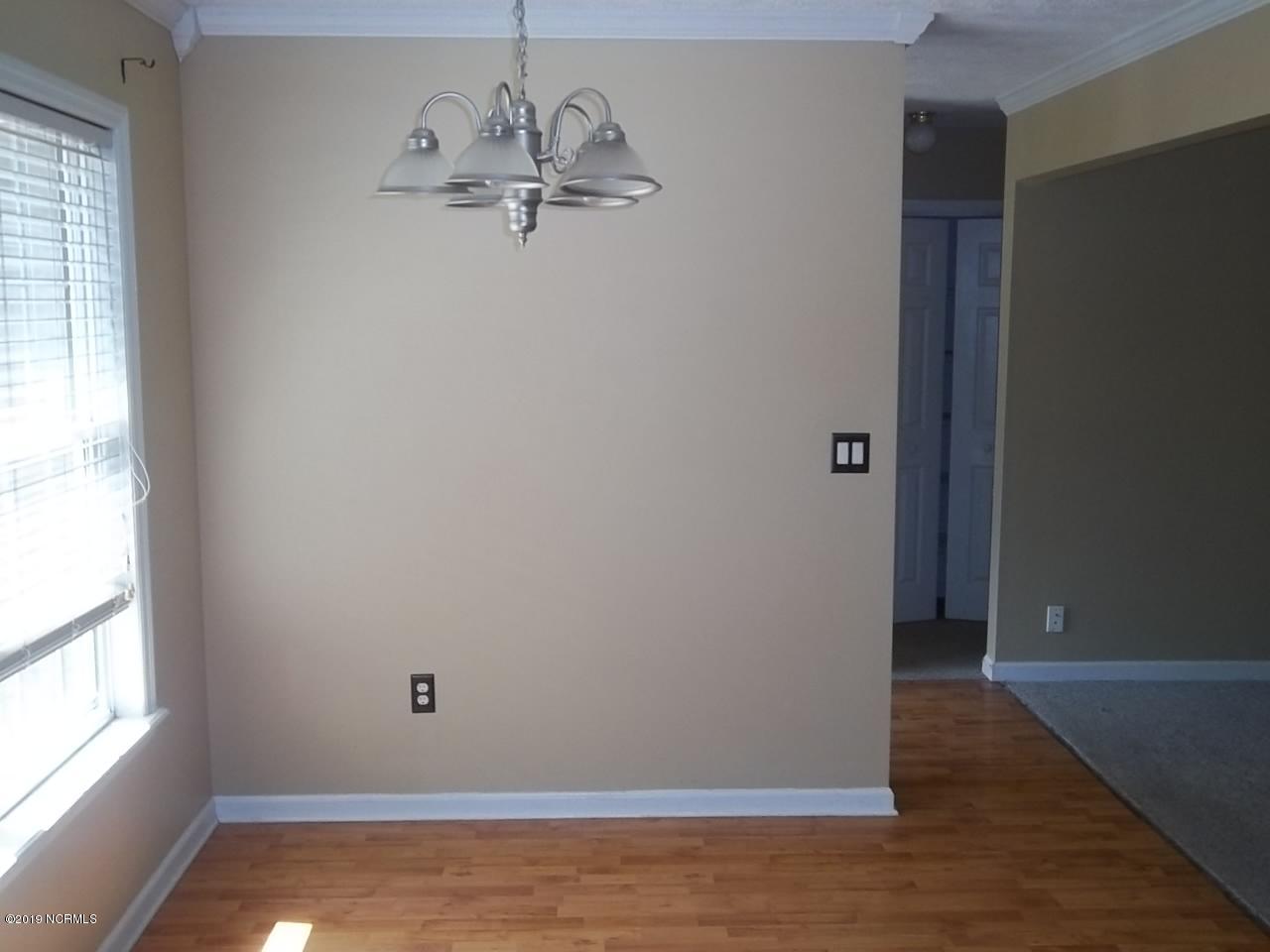 308 Church Road Havelock, NC 28532 - Photo 8 of 15 Dining